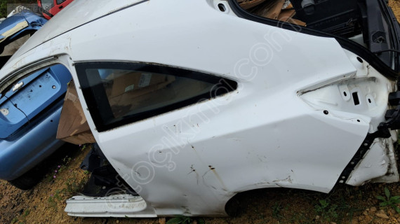 OPEL CORSA D TEK KAPI SOL ARKA ÇAMURLUK.OTO ERKAN ÜNYE
