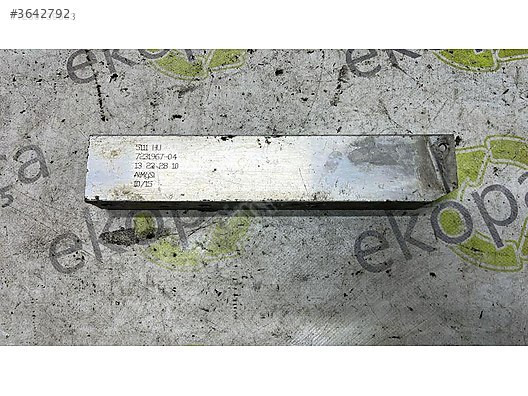 BMW 6 2011 2016 F06 F12 ÖN TAMPON ALT DEMİRİ SOL 51117231967