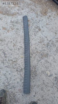 FORD CONNECT ARKA TAMPON DEMİRİ ÜST PLASTİK ORJİNAL ÇIKMA