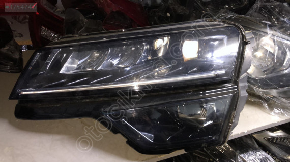 Skoda karoq 2018 model sol far Zenon