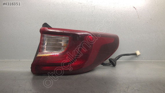 KİA STONIC ORJİNAL ÇIKMA SAĞ STOP