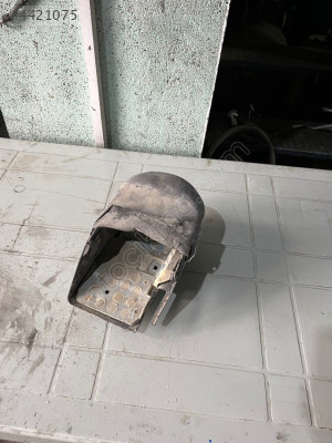 Ww PASSAT B8 DİREKSİYON ALT ÜST KAPAGI