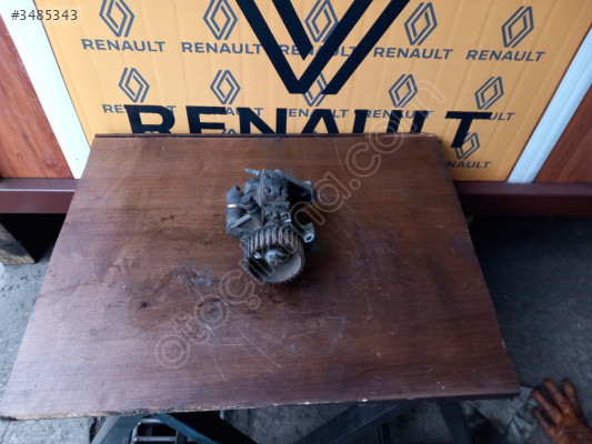 Renault megane 3 fluence mazot pompası 105 hp 167008859r