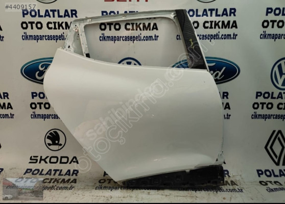 Renault Clio 4 sağ arka kapı