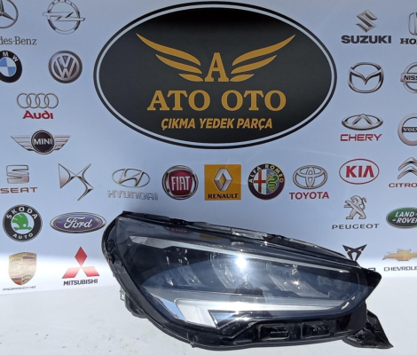 OPEL CORSA F ORJİNAL ÇIKMA SAĞ FAR B