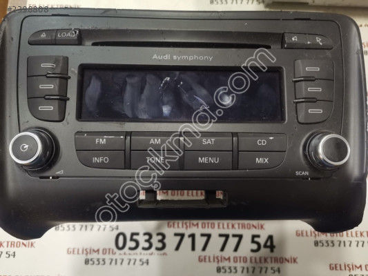 8J0035195A AUDI TT RADIO CD PLAYER