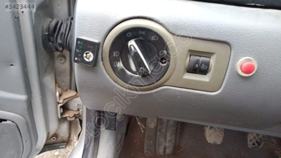 Skoda Octavia Mk1 far anahtarı yedek parça