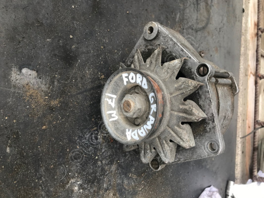 FORD GRANADA ŞARJ DİNAMOSU