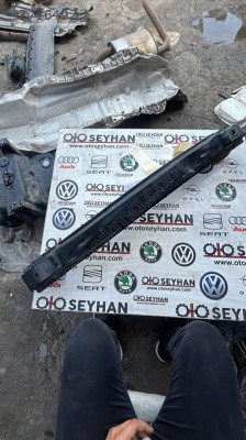 3G0807311B Volkswagen Passat b8.5 b8 arka tampon demiri