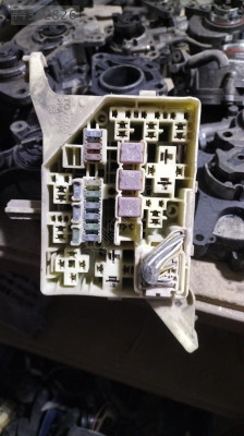 Toyota Yaris sigorta kutusu