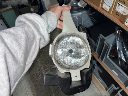 TOYOTA HİLUX VİGO 05-09 SAĞ SOL SİS FAR