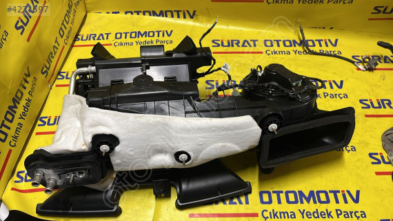 CHRYSLER 300C KALORİFER KAZANI ORİJİNAL ÇIKMA