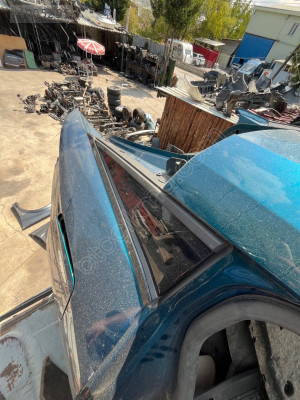 PEUGEOT 408 SAĞ ARKA KELEBEK CAMI