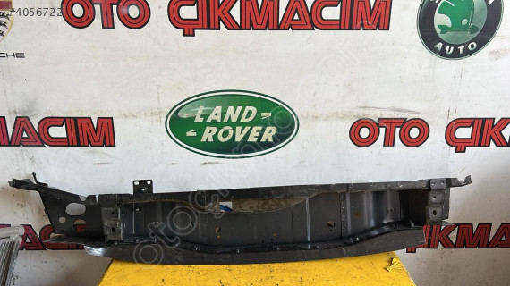 FORD COURİER ARKA PANEL   MT76-R40308P3