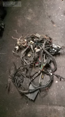 Pejo 405 1.6 manuel tek nokta enjeksiyonlu motor iç tesisat yedek