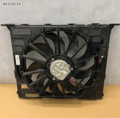 BMW G30 FAN MOTORU 17427953401