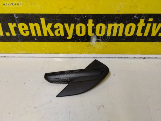 990429460R RENAULT CAPTUR 2 SOL ÇAMURLUK ÇITASI ORJ ÇIKMA RENKAY