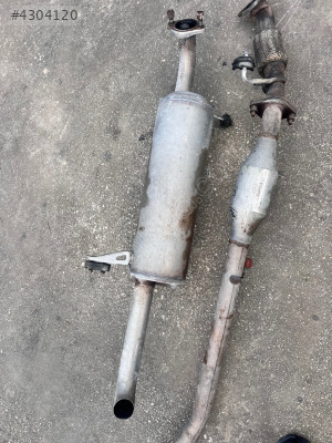 ACCENT BLUE 1.6 DİZEL KOMPLE  EGZOZ ÇIKMA ORJİNAL