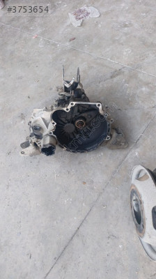 HYUNDAİ ACCENT MANUEL ŞANZIMAN