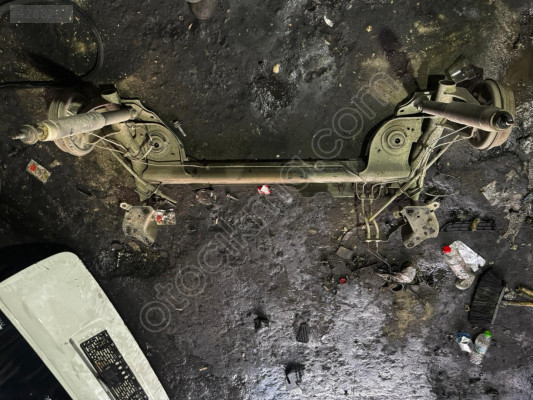 RENAULT CLİO ARKA DİNGİL SÖKME