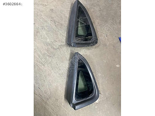 RENAULT CLIO 4 ARKA KELEBEK CAM