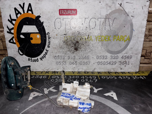 TOYOTA AVENSİS Çıkma Orijinal Sağ Ön Kapı Kilidi 1998-2002