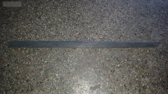 1995-2004 Volvo S40 sağ ön kapı çıtası