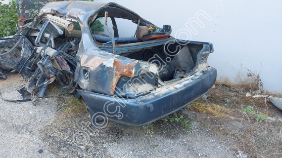 TOYOTA COROLLA ARKA ÇAMURLUK 1993-1998 ÇELİKLER OTO