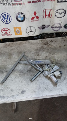 2003-2006 TOYOTA AVENSİS SOL ÖN CAM KRİKOSU