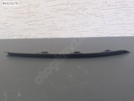 VOLKSWAGEN PASSAT SAĞ ÖN TAMPON IZGARA ÇITASI SIFIR 2015-2018