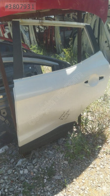 Nıssan Qashqai sol arka kapı