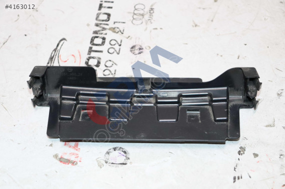 MERCEDES E SERİSİ A212 W212 BRAKET A2126803300