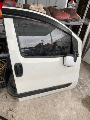 Citroen Nemo Modeli İçin Sağ Ön Kapi Çıkma Parçası