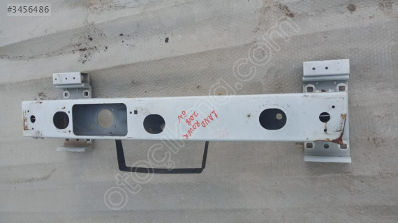 range rover sport 2017 çıkma orjinal ön tampon demiri (son fiyat)
