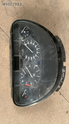 BMW E39 528i  62.11-8375895 Gösterge