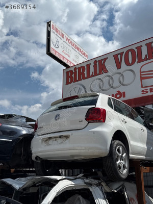Volkswagen Polo Komple Arka
