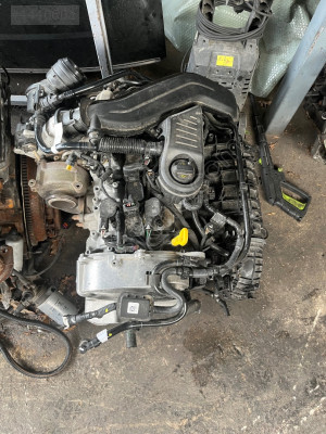 SKODA KAROQ KOMPLE MOTOR