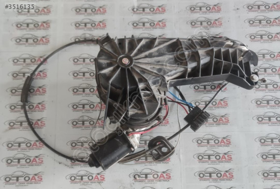 MERCEDES VİTO MERKEZİ KİLİT MOTORU 01150042101