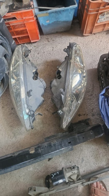 Peugeot 307 sag sol far