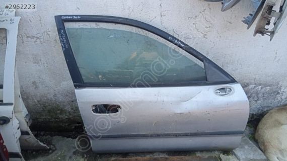 Mitsubishi karizma sağ ön kapı yedek parça