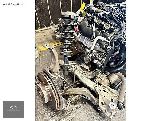 BMW G30 BENZİNLİ SAĞ TAŞIYICI SET KOMPLE 6884382