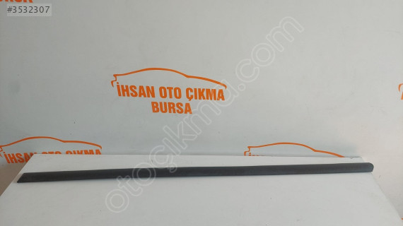 R19 Ön Kapı Bandı Sağ 7702253080