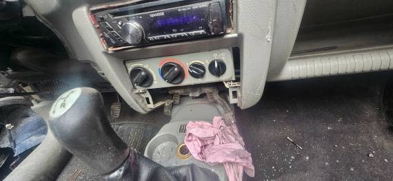 Kangoo klima kontrol paneli