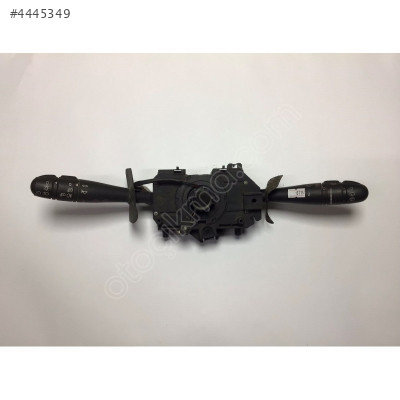 Renault Laguna Far Sinyal Kolu