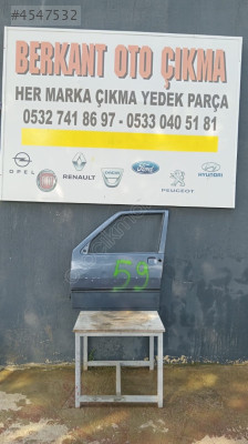 Fiat Uno sol ön kapı