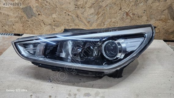 Hyundai i30 sol far çıkma orjinal