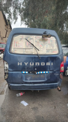 HYUNDAİ H100 ARKA BAGAJ KAPAĞI