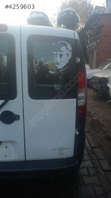 fiat doblo sağ bagaj kapağı