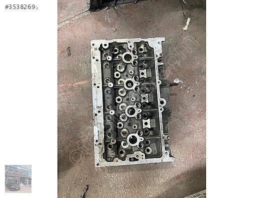 AUDİ A3 3.0TDI SİLİNDİR KAPAĞI