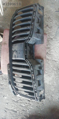 Skoda Octavia Çıkma Ön Panjur - 5E0853653 Parça Kodlu